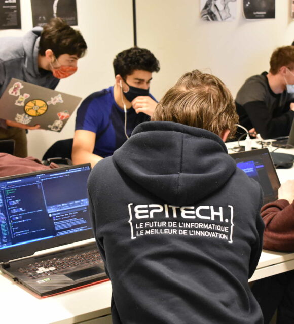 étudiants de l'école d'informatique Epitech Brussels